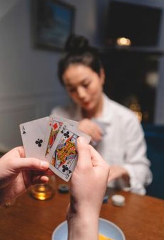 ba cây trực tuyến Nohu